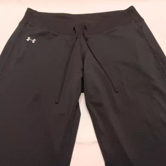 Under Armour Capri Pants Women’s XS Semi Fit Cropped Wide Leg Yoga Gym Workout - Picture 10 of 10